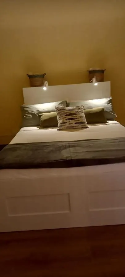 Lotus Apartment Bari